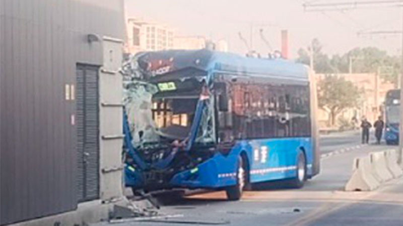 Accidente del trolebús elevado, deja 20 personas lesionadas en Chalco, Estado de México 